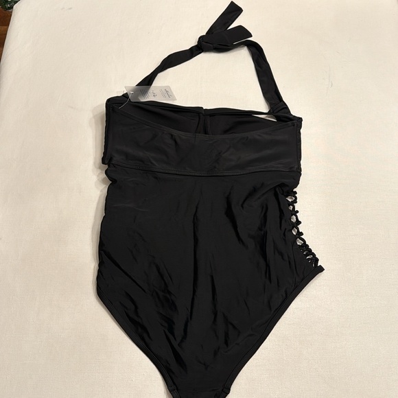 NWT Ashley Graham x Swimsuits for All BOSS UNDERWIRE ONE PIECE SWIMSUIT - Picture 5 of 9